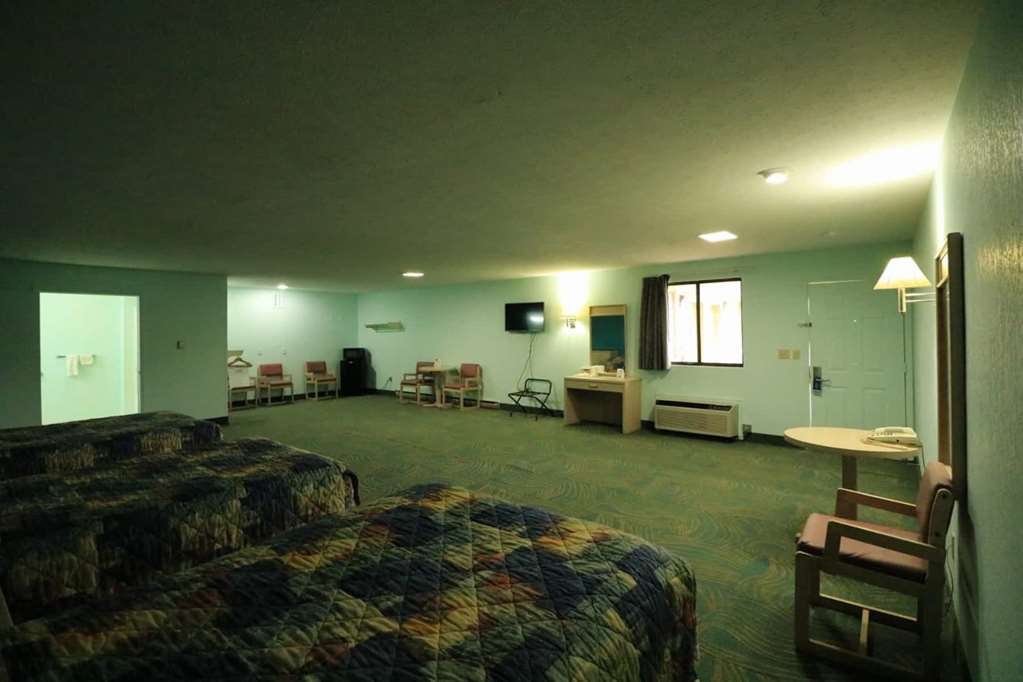 Travelodge by Wyndham Parkersburg - photo 11