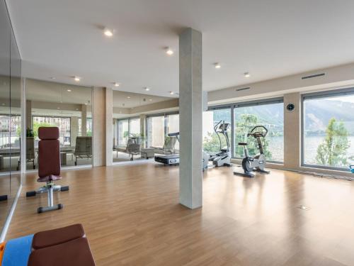 Apartment La Terrasses C2 5 by Interhome — 4-Star Luxury Hotel in Montreux, Switzerland