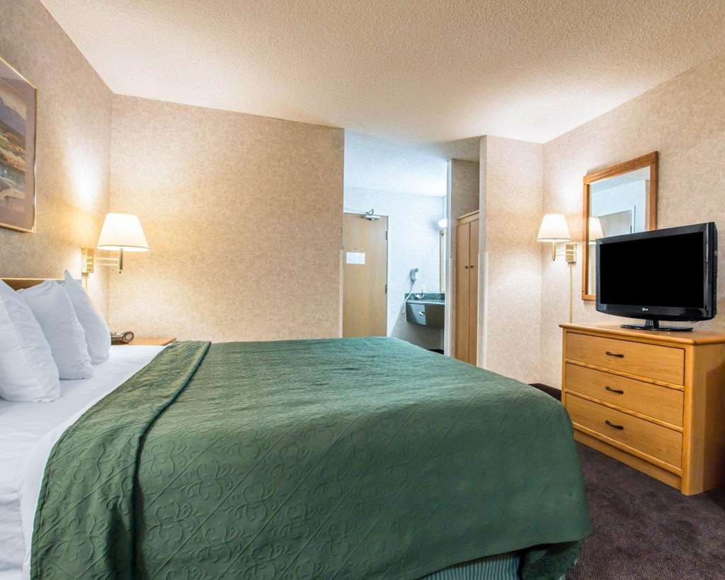 Quality Suites San Diego Otay Mesa - photo 11