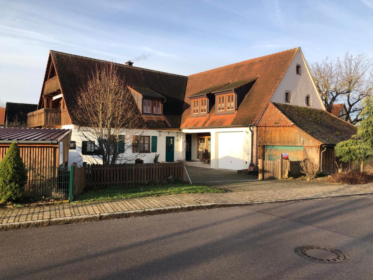 Fewo Pflaumi 1 — 4-Star Luxury Hotel in Gunzenhausen, Germany