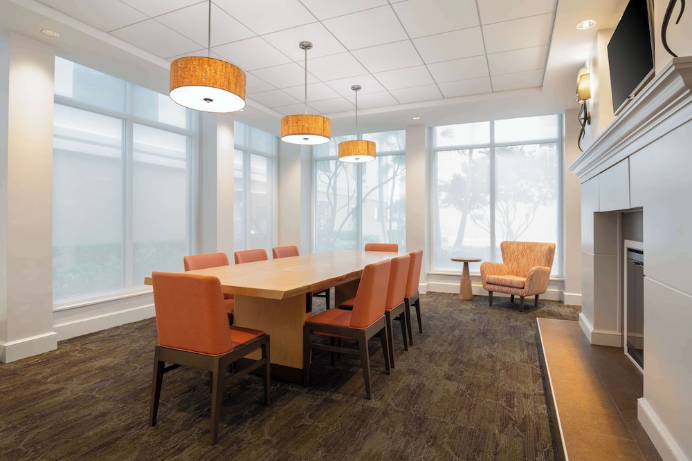 Hilton Garden Inn Daytona Beach Oceanfront - photo 3