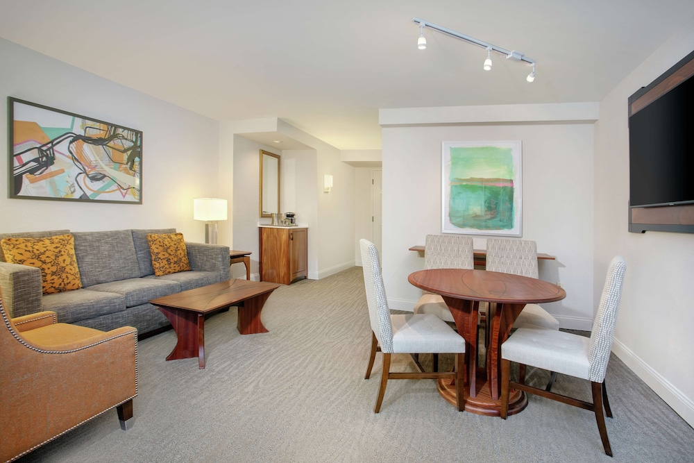 Hilton Naples - photo 14