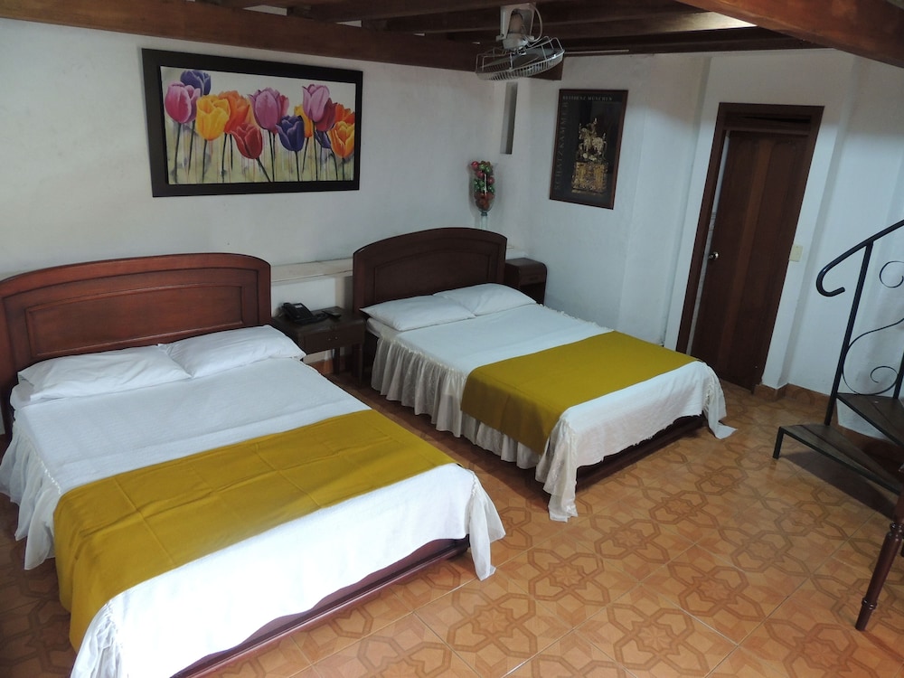 Hotel Real — Ocana — photo 2