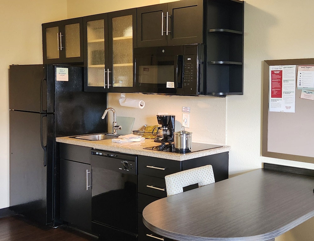 Candlewood Suites Greenville NC by IHG - photo 26