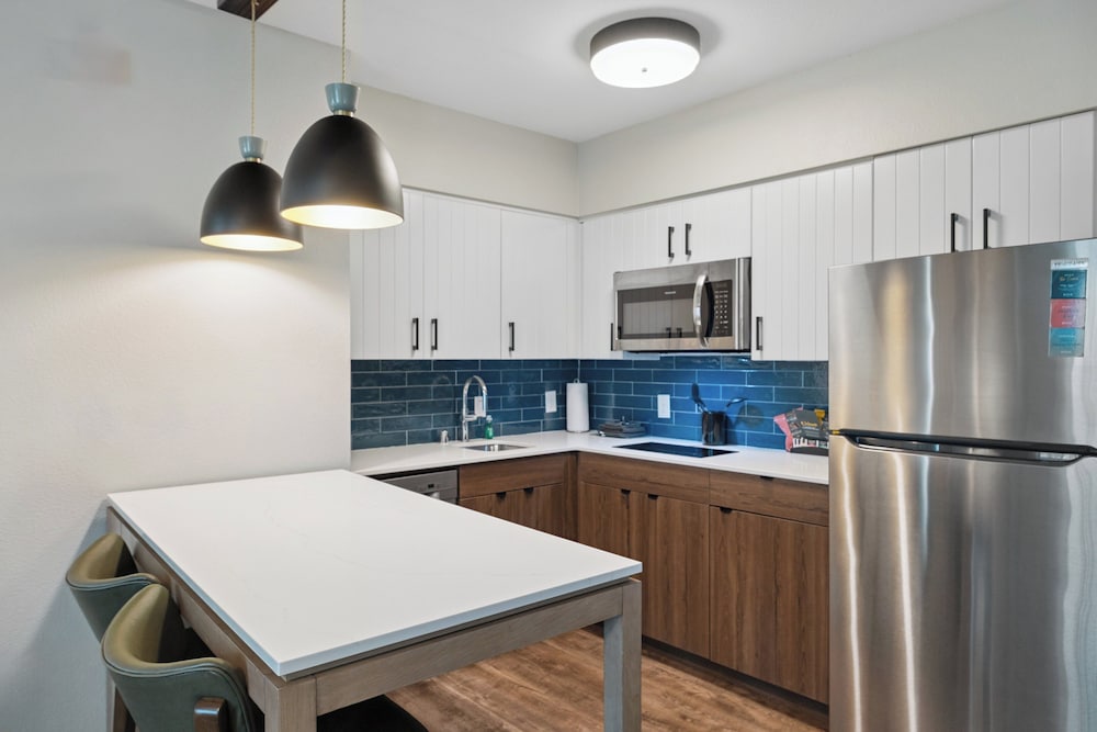 Staybridge Suites Sacramento Woodland - photo 73