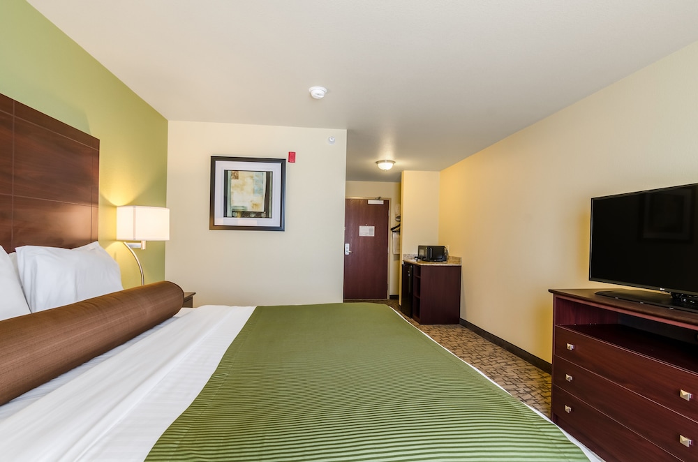 Cobblestone Inn & Suites Lakin - photo 11