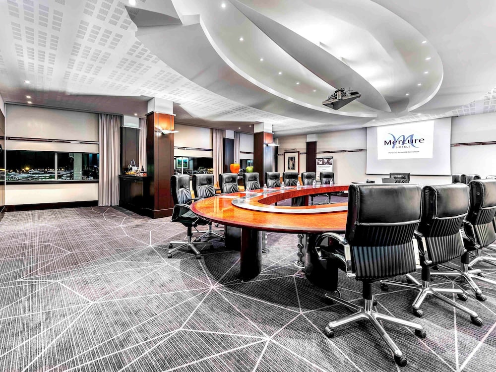 Mercure Paris CDG Airport & Convention — hotel in Roissy-En-Brie
