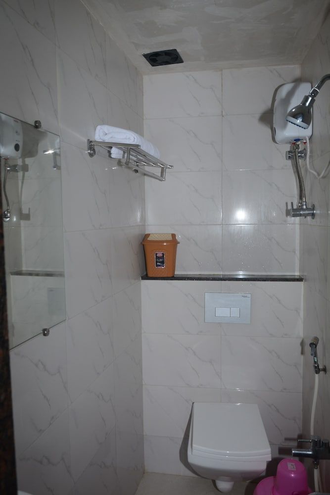 Hotel Star Mumbai Residency