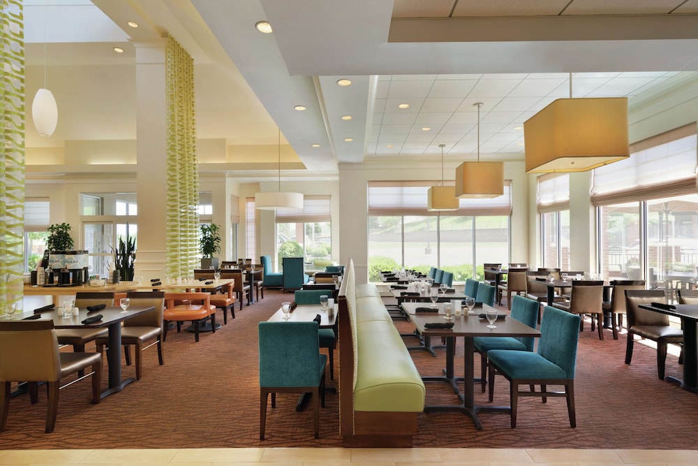 Hilton Garden Inn Harrisburg East - photo 25
