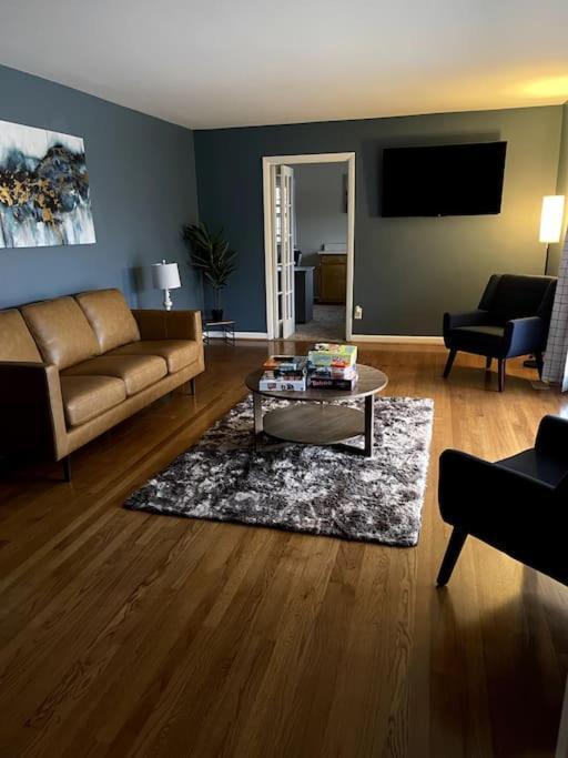 You won't want to leave — 4-Star Luxury Hotel in Huntsville, United States
