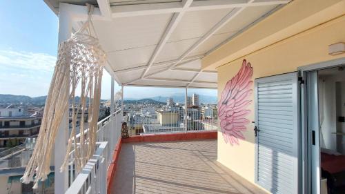 A bright and relaxing penthouse — 4-Star Luxury Hotel in Athens, Greece