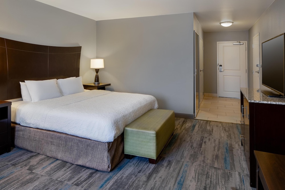 Hampton Inn Seneca Falls - photo 14