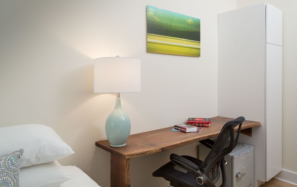 The Woodstock Inn on the Millstream - photo 22