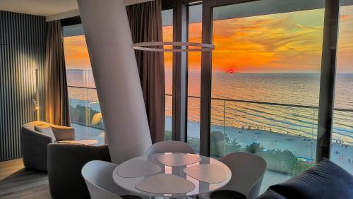 Baltico Wave View Deluxe Apartament — 4-Star Luxury Hotel in Miedzyzdroje, Poland