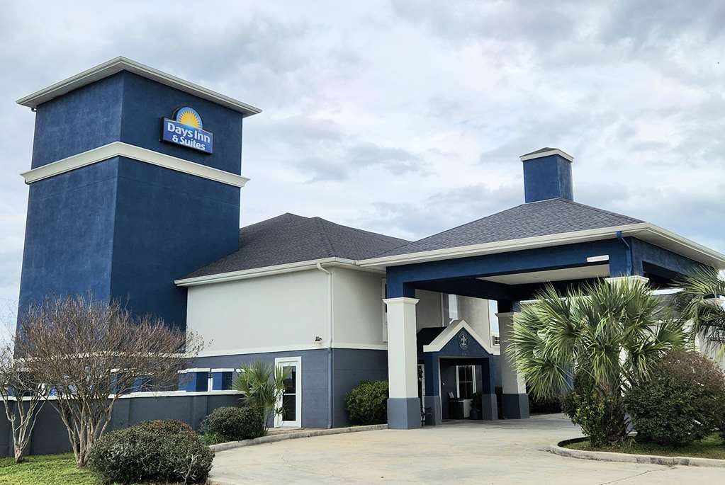 Days Inn & Suites by Wyndham Thibodaux - photo 3