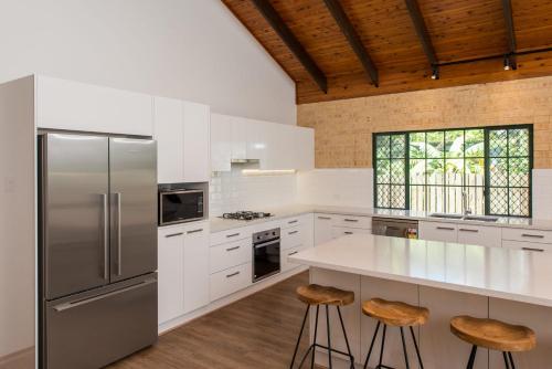Bedella - carbon neutral hotel in Unknown City