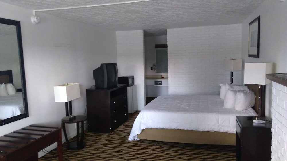 Americas Best Value Inn St. Albans South Charleston - photo 9