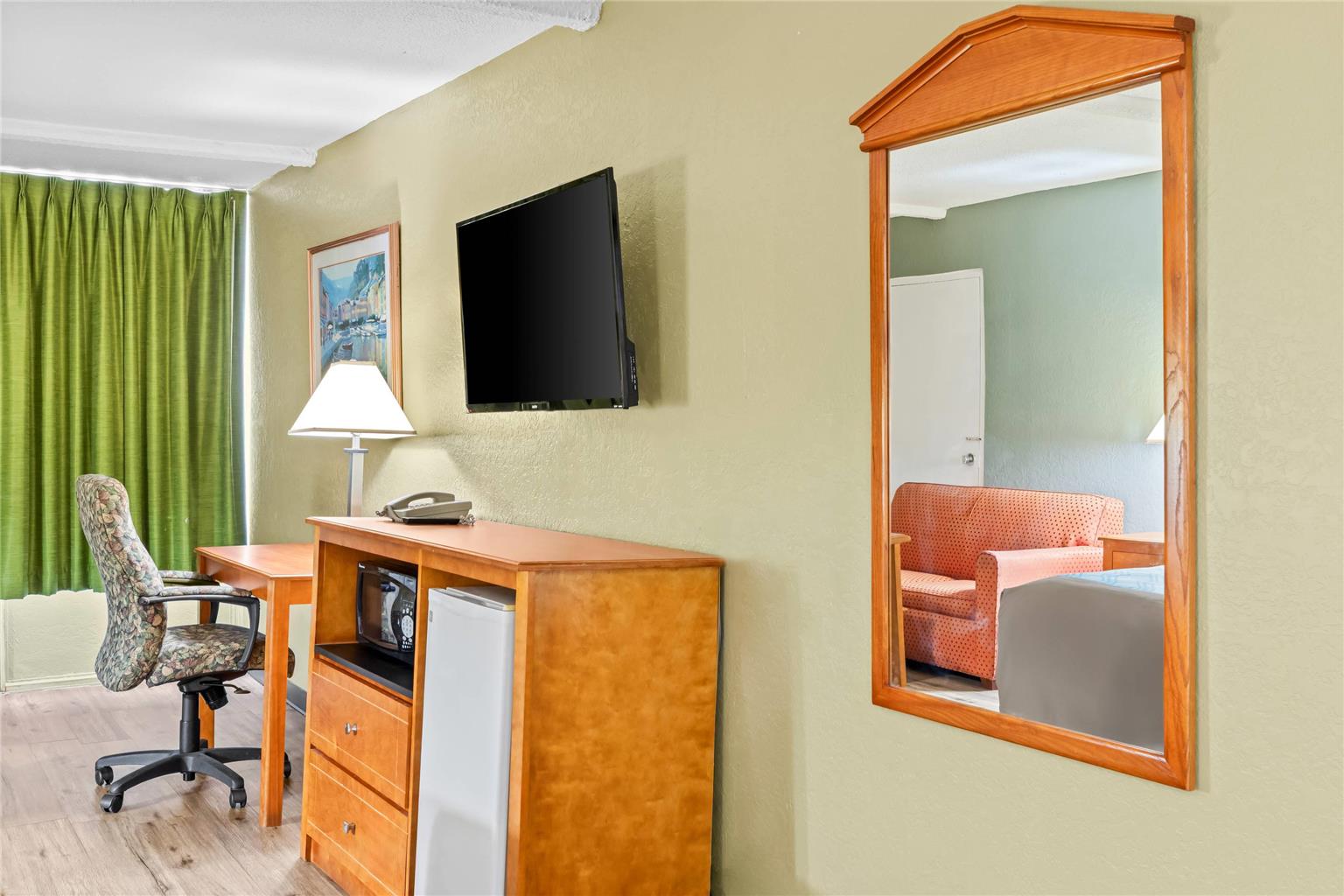 Rodeway Inn Stone Mountain - photo 37