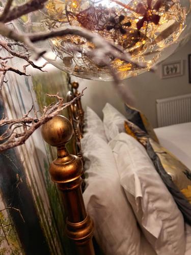 Luxury tree house with optional ESPA Spa — 4-Star Luxury Hotel in Canterbury, United Kingdom