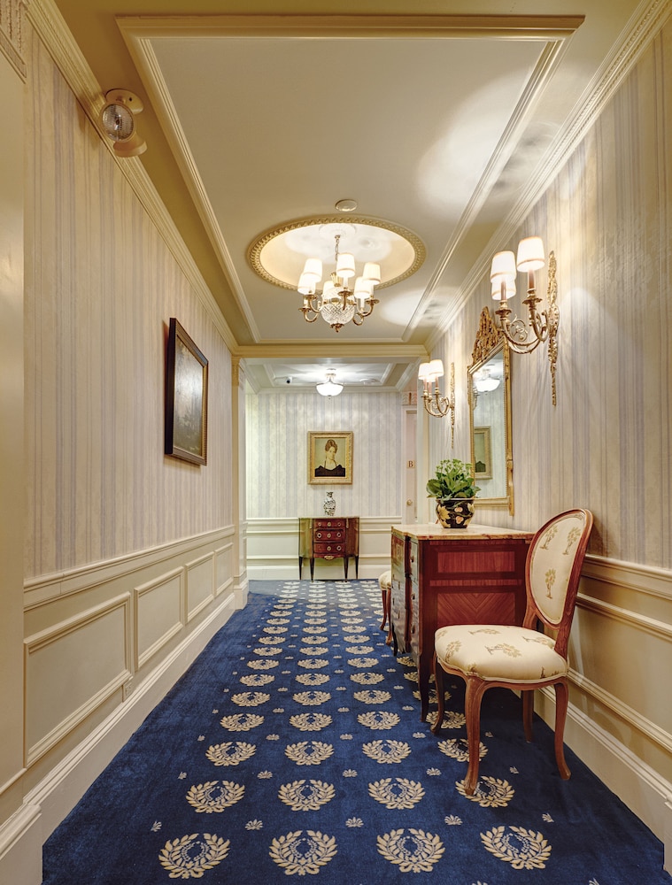 Hotel Elysee by Library Hotel Collection - photo 76