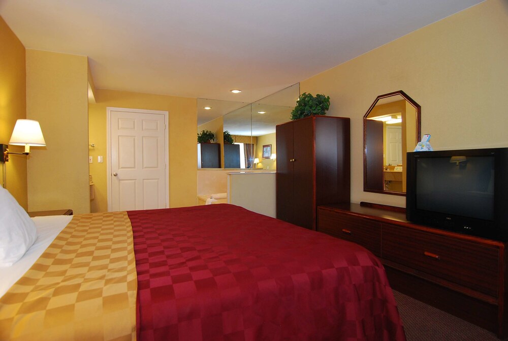 Inn of Kilgore - photo 20