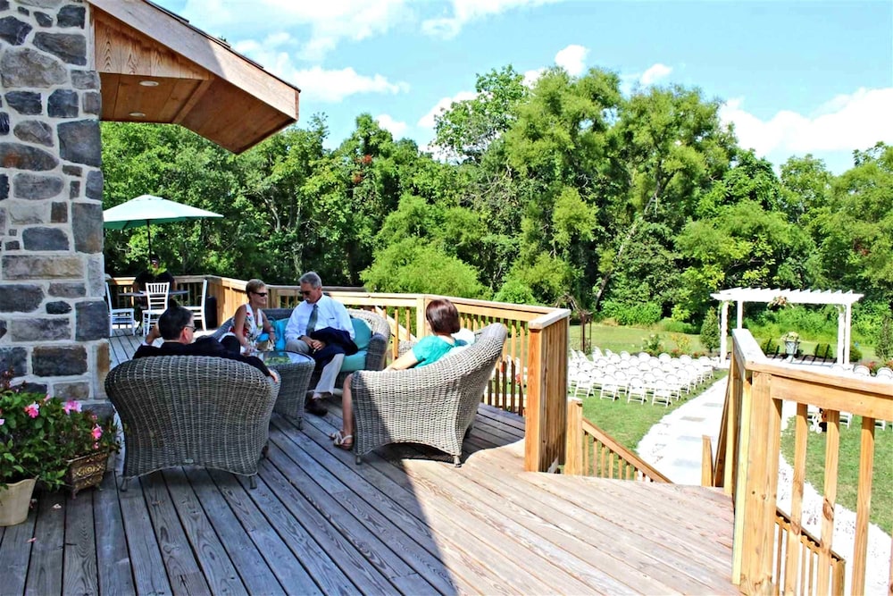 Battlefield Bed & Breakfast Inn - photo 92