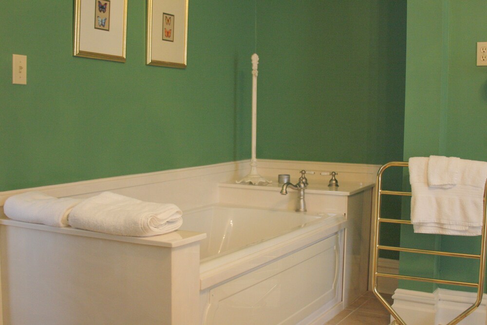 The Walker Inn - photo 24