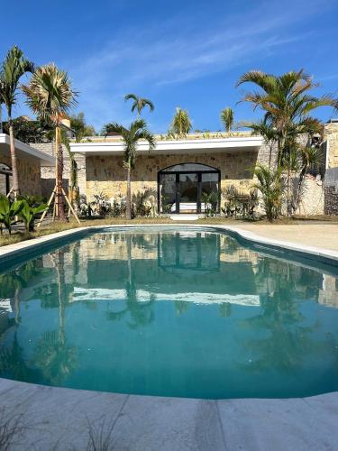 Palacio Balangan Villa — 4-Star Luxury Hotel in Jimbaran, Indonesia