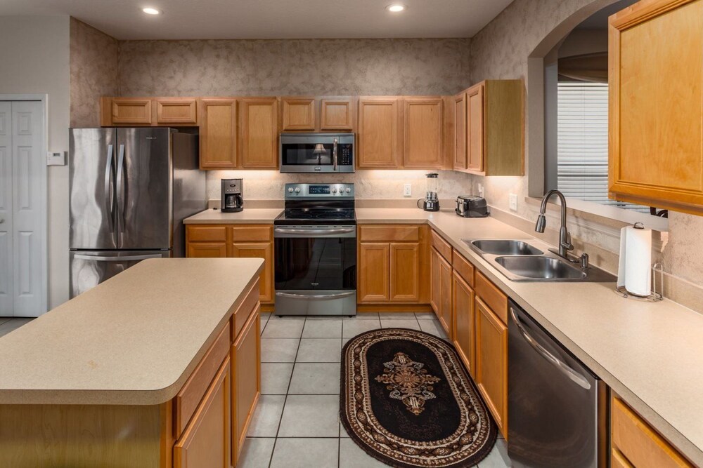 6 Br Pool and Spa Home in Aviana Resort - photo 18