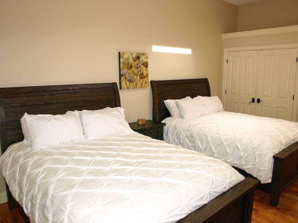 Cornerstone Inn - photo 39