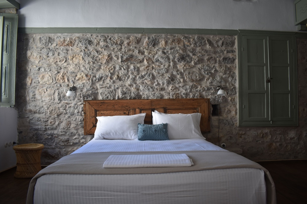 Latmos 1860 — Patmos — photo 4