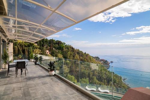 Villa Horizonte luxury apartments — 4-Star Luxury Hotel in Taormina, Italy