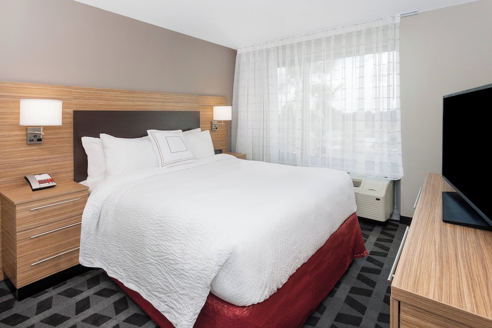 TownePlace Suites by Marriott Titusville Kennedy Space Center - photo 5