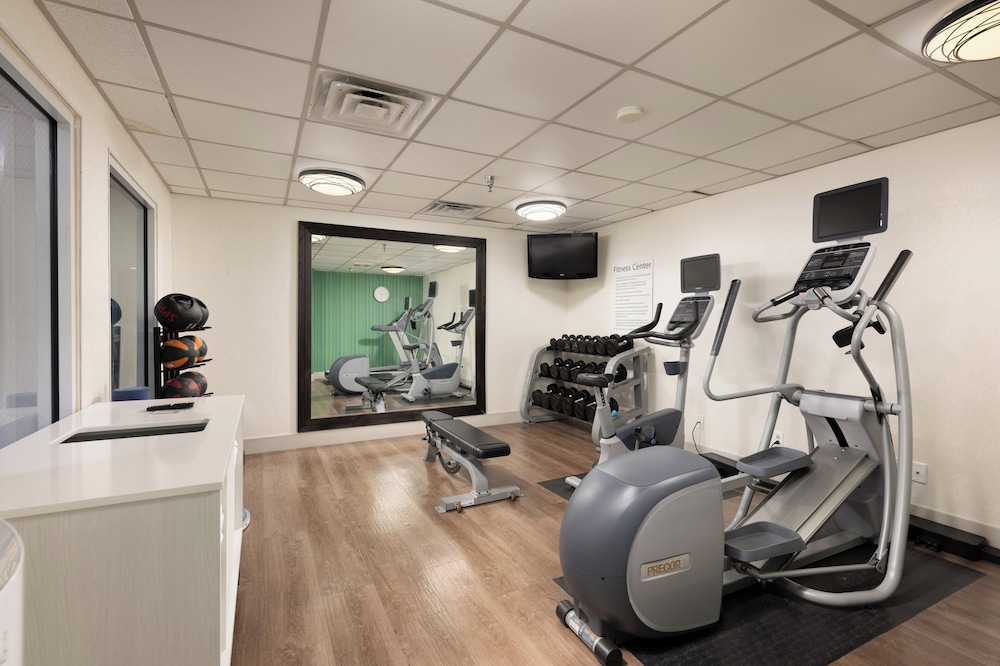 Holiday Inn Express Hotel & Suites Chattanooga Hixson by IHG - photo 50
