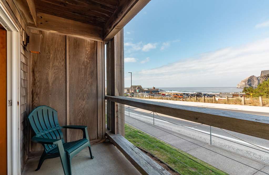 Inn at Cape Kiwanda - photo 49