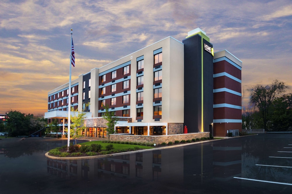 Home2 Suites by Hilton King of Prussia Valley Forge PA - featured photo
