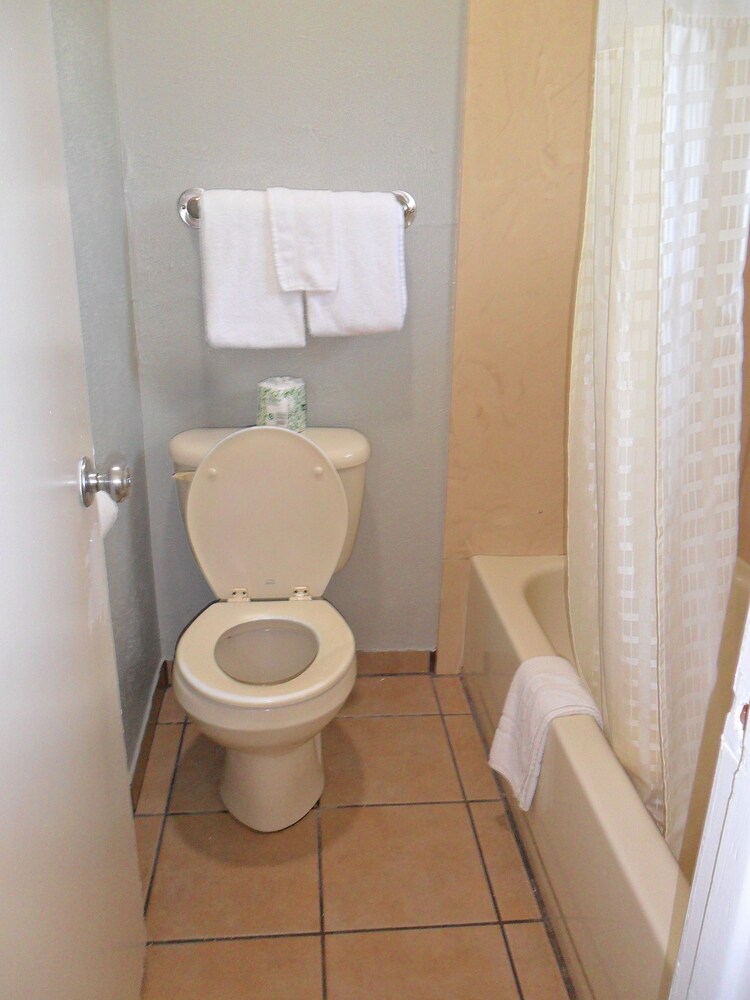 A Ok Motel - photo 36