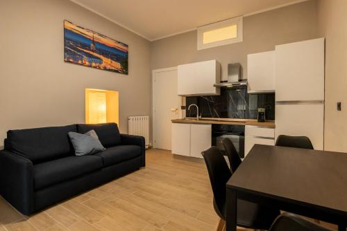 Appartamento Torino Porta Nuova — 4-Star Luxury Hotel in Turin, Italy
