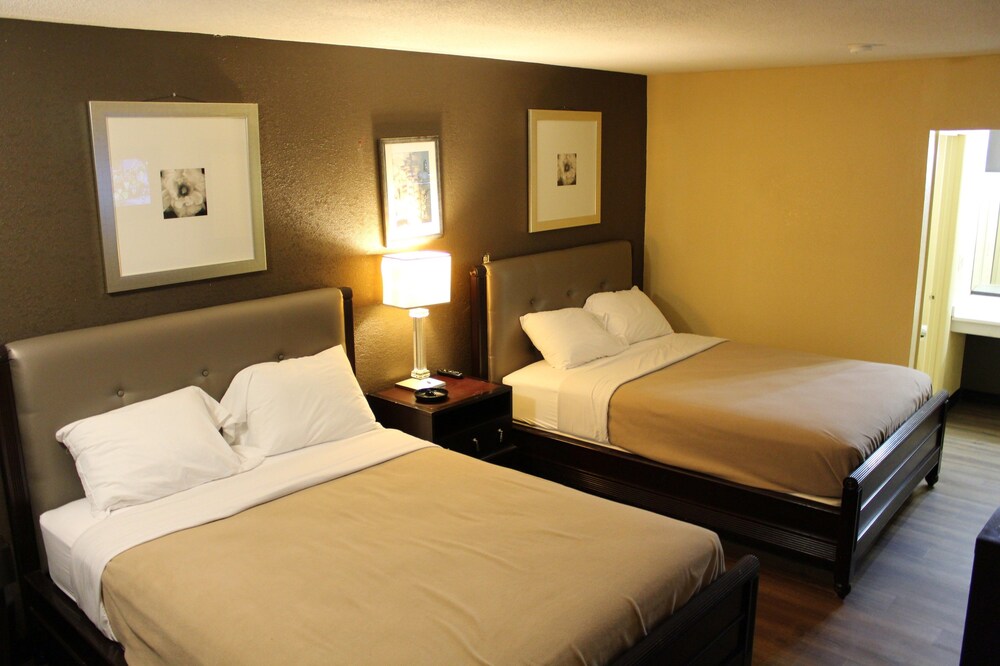 The Fitzgerald Inn - photo 8