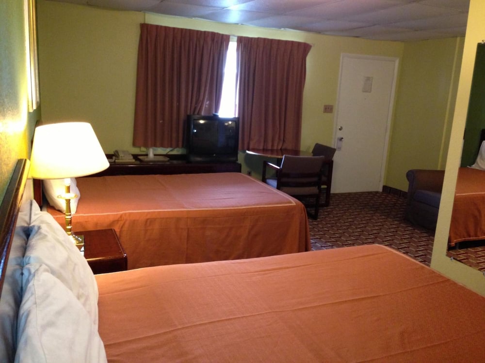 Red Carpet Inn Niagara Falls - photo 19