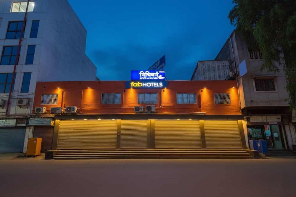 Fabhotel Nidhivan — Surat — photo 2
