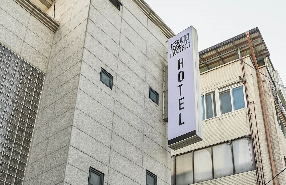 30 Month Hotel - last minute hotel in Seoul