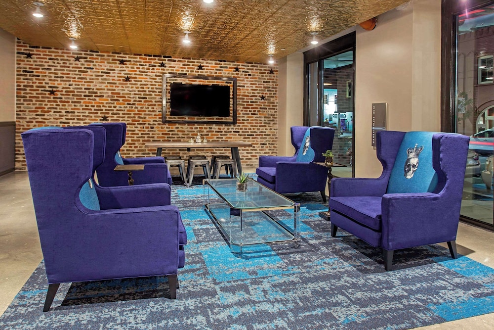 Cambria Hotel New Orleans Downtown Warehouse District - photo 10