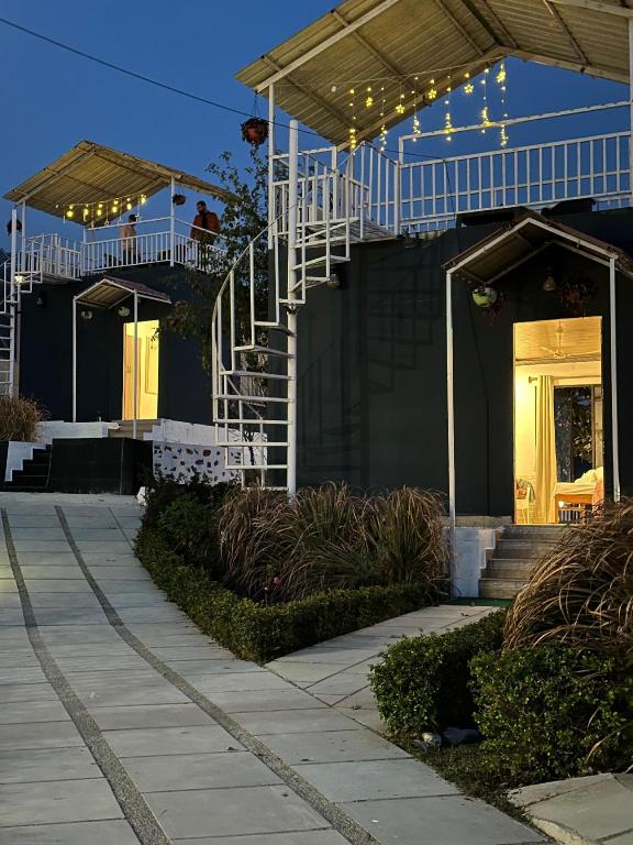 Glamping Heights Resort in Naini Tal, India