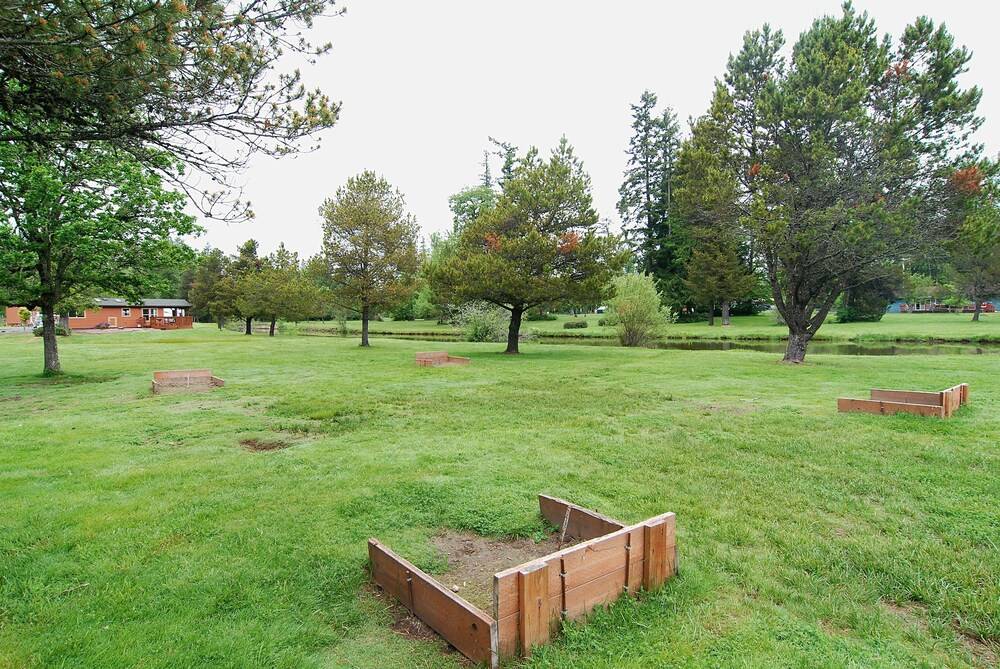 Silver Cove RV Resort - photo 27
