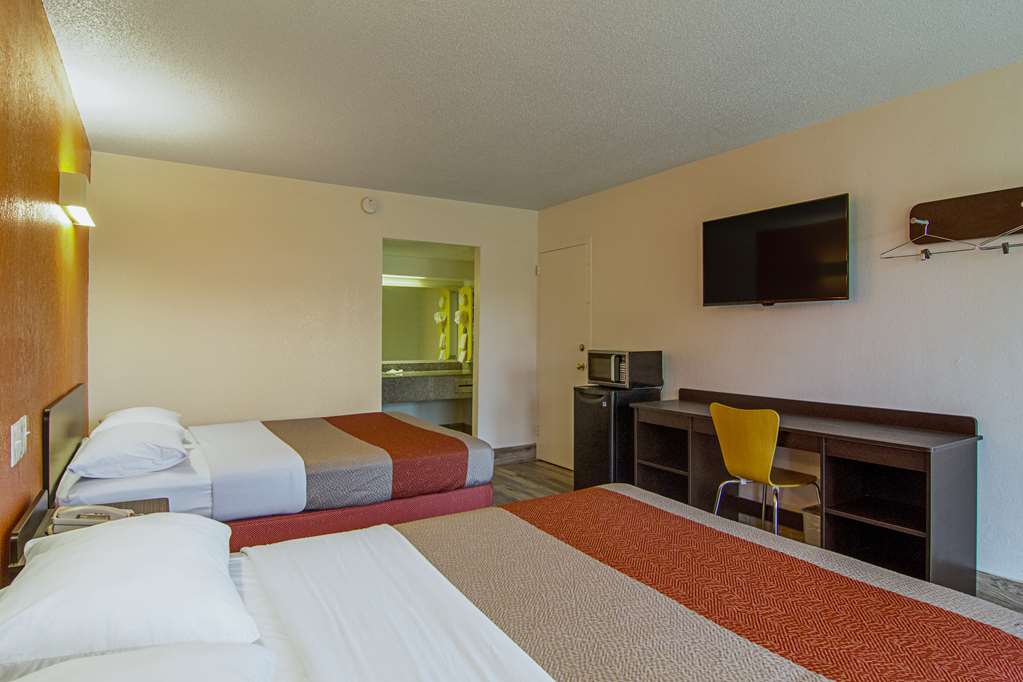 Motel 6 Starke FL - photo 25