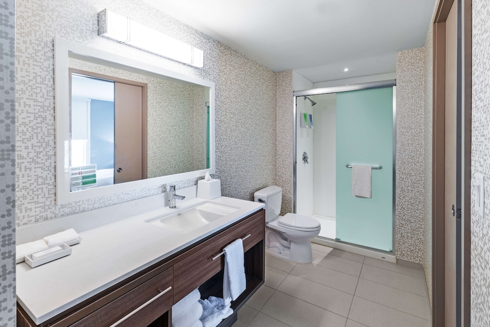 Home2 Suites by Hilton Laredo Airport - photo 17