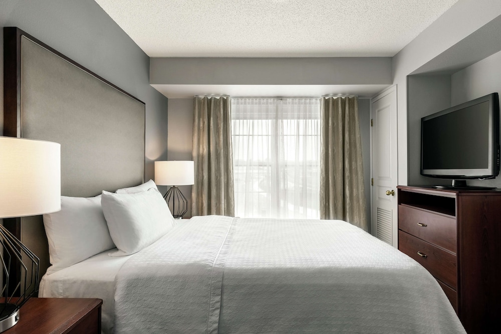 Homewood Suites by Hilton Erie - photo 9