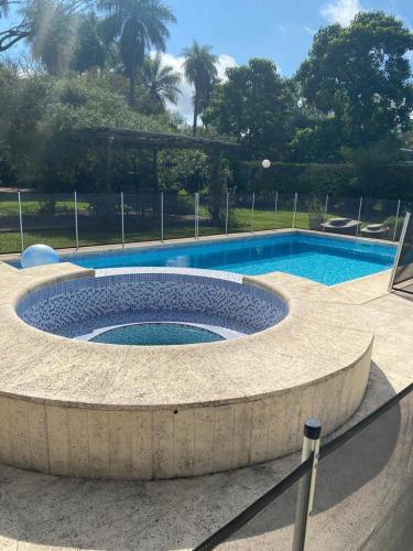 Casa Quinta Cerca De Corrientes Y Santa Ana — 4-Star Luxury Hotel in Corrientes, Argentina