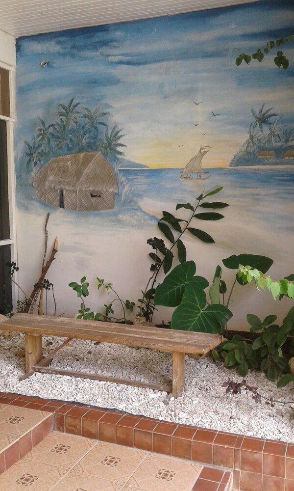 The Friendly Islander — Nuku'alofa — photo 3